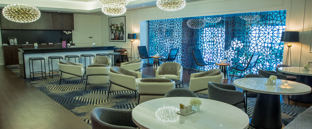 Sofitel Dubai Jumeirah Beach ★★★★★ - Live the royal life at the dazzling Dubai Marina. - Dubai, United Arab Emirates