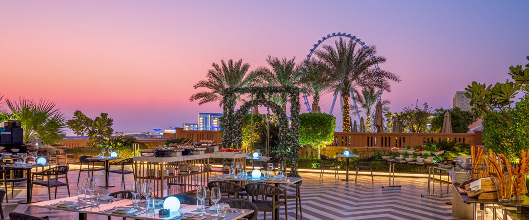 Sofitel Dubai Jumeirah Beach ★★★★★ - Live the royal life at the dazzling Dubai Marina. - Dubai, United Arab Emirates