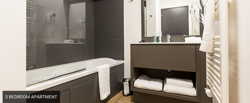 Résidence Prestige Odalys Isatis ★★★★ - A modern chalet-style hotel in the middle of the Alps. - Chamonix, France