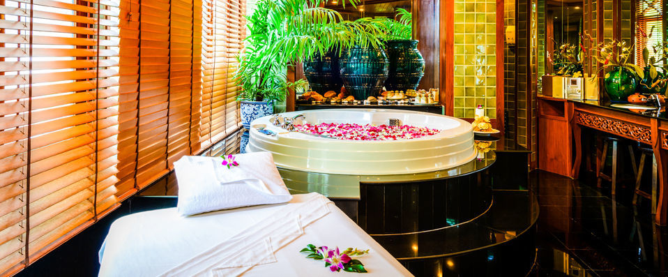 Andaman Seaview Hotel ★★★★ - An idyllic beachside holiday in tantalising Thailand - Phuket, Thailand