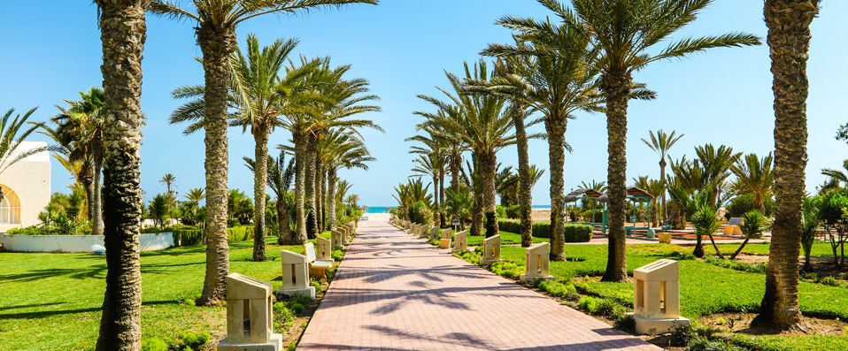 Royal Garden Palace ★★★★★ - A luxury Tunisian hotel catering to all five senses. - Djerba, Tunisia