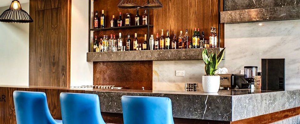 The District Hotel - A romantic and contemporary break in swinging St. Julian’s. - St Julian's, Malta