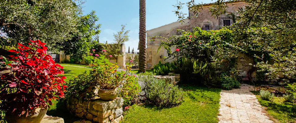 Tenuta Cammarana - Travel back in time to enchanting rural Sicily - Sicily, Italy