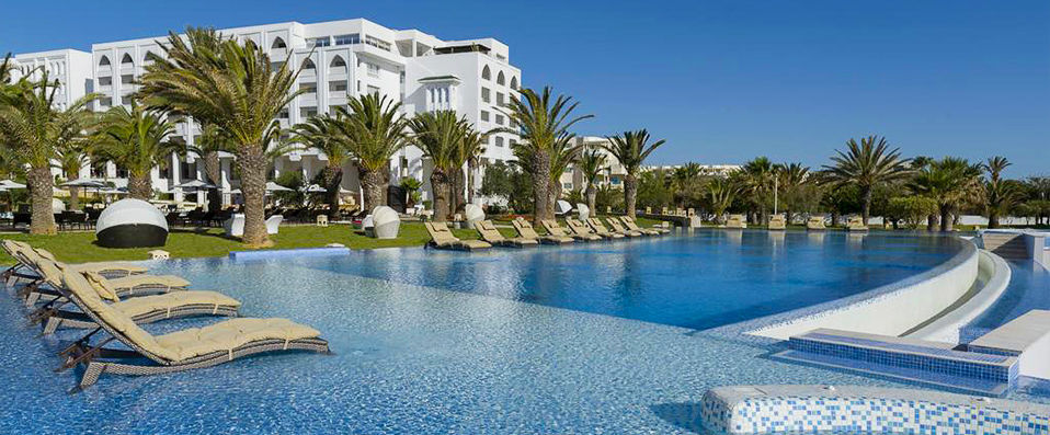 Iberostar Kantaoui Bay ★★★★★ - Luxe & détente, les yeux dans l’azur à Sousse, l'idéal pour profiter en famille. - Sousse, Tunisie