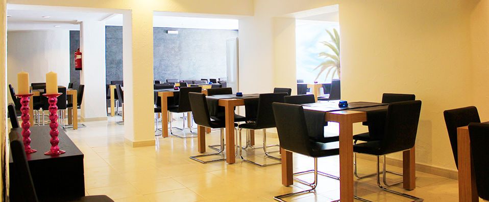 Hotel Náutico Ebeso ★★★★ - Contemporary four-star luxury on the Ibizan coast. - Ibiza, Spain
