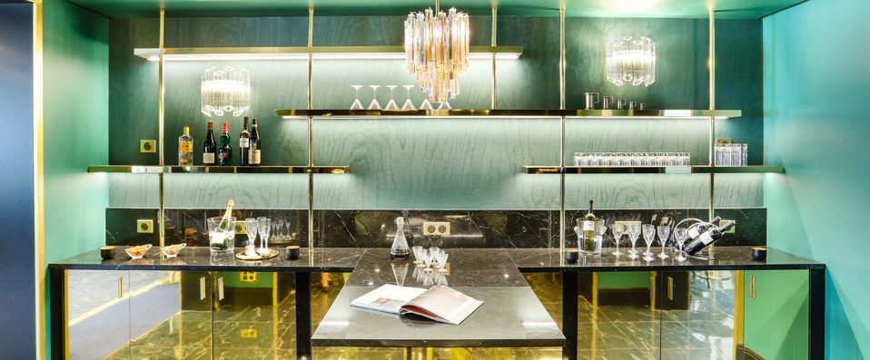 Maison Nabis by HappyCulture ★★★★ - Belle époque glamour in the heart of the City of Love. - Paris, France