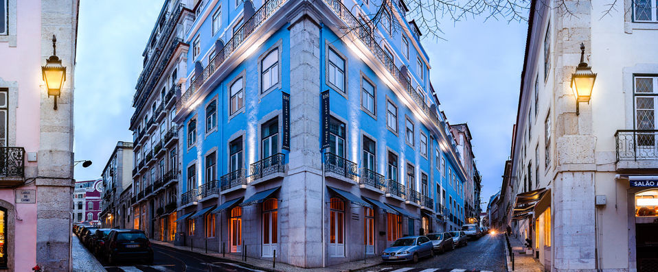 Lisboa Carmo Hotel ★★★★ - Historic architecture meets contemporary chic in Lisbon centre. - Lisbon, Portugal