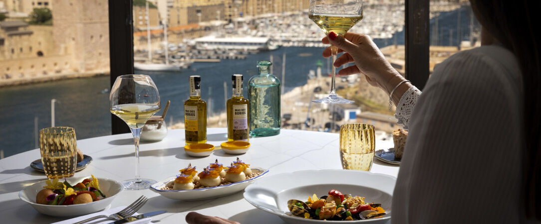 Sofitel Marseille Vieux Port ★★★★★ - Five-star luxury in the heart of the Phocean city. - Marseille, France