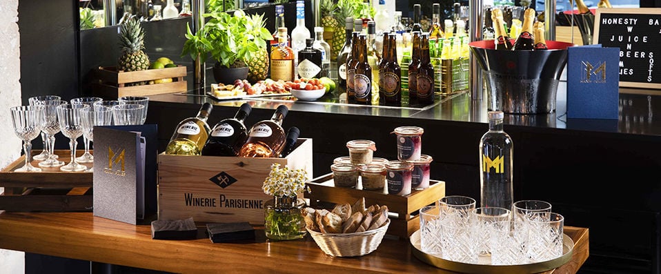 Maxim Folies - Chic hotel ideally situated in Paris’ 9th Arrondissement. - Paris, France