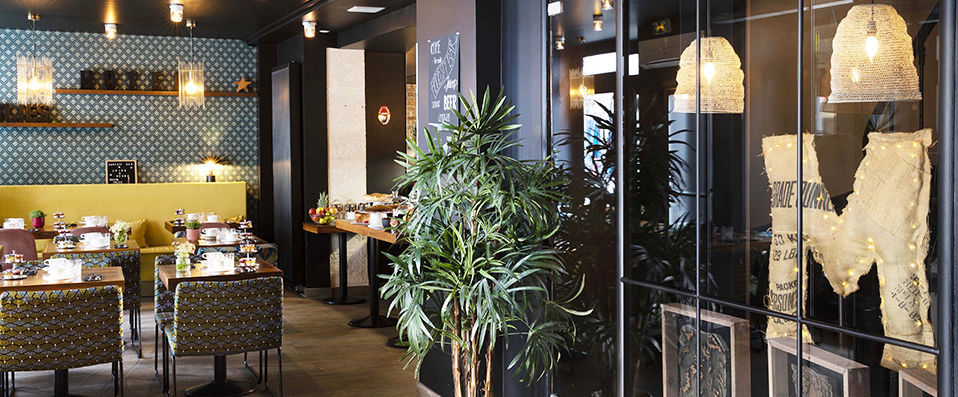 Maxim Folies - Chic hotel ideally situated in Paris’ 9th Arrondissement. - Paris, France