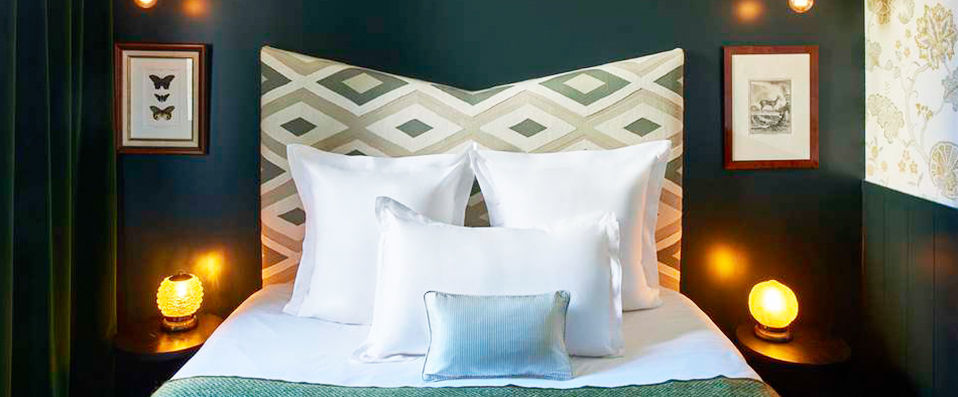 Maison Malesherbes by Happyculture ★★★★ - Bourgeois Parisian hotel for bohemian souls. - Paris, France