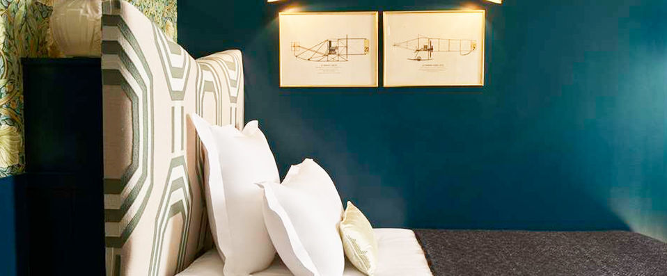 Maison Malesherbes by Happyculture ★★★★ - Bourgeois Parisian hotel for bohemian souls. - Paris, France