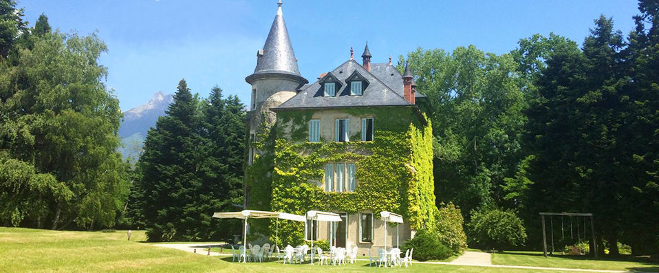 Château de la Tour du Puits ★★★★ - Fairytale French castle at the foot of the Alps - Savoy, France