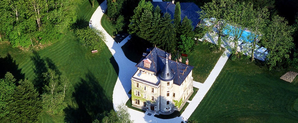 Château de la Tour du Puits ★★★★ - Fairytale French castle at the foot of the Alps - Savoy, France