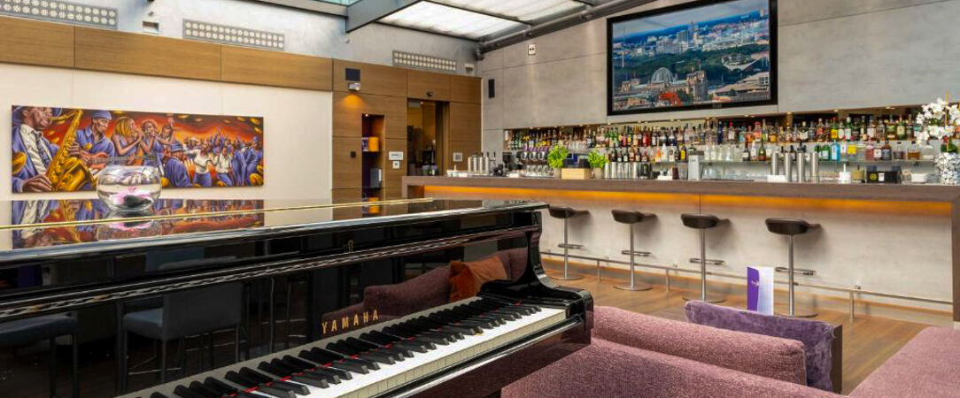 Park Inn by Radisson Berlin Alexanderplatz ★★★★ - Un séjour féerique au cœur de Berlin, entre magie de Noël et vues panoramiques. - Berlin, Allemagne
