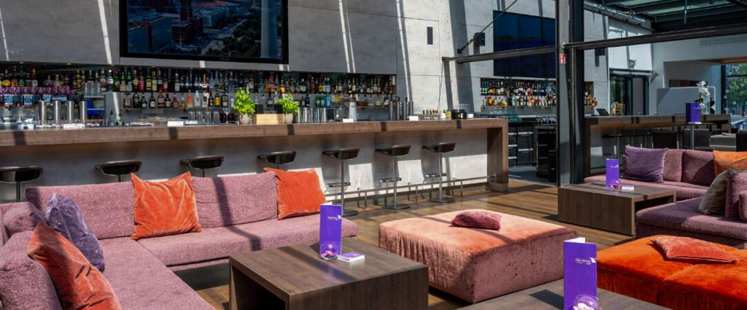 Park Inn by Radisson Berlin Alexanderplatz ★★★★ - Un séjour féerique au cœur de Berlin, entre magie de Noël et vues panoramiques. - Berlin, Allemagne