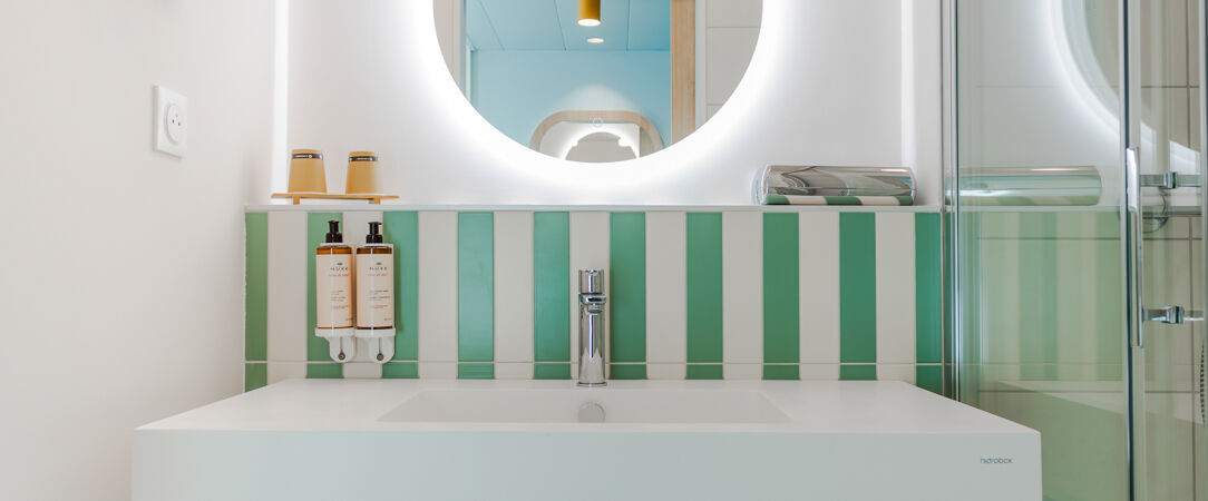 Le Mercure Président Biarritz Centre ★★★★ - Elegant haven facing Biarritz’s scenic Grande Plage beach. - Biarritz, France