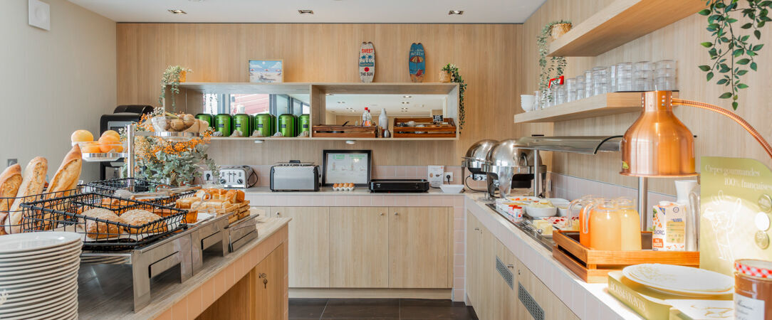 Le Mercure Président Biarritz Centre ★★★★ - Elegant haven facing Biarritz’s scenic Grande Plage beach. - Biarritz, France