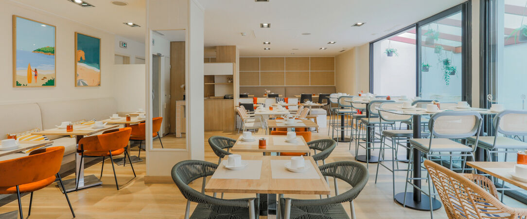 Le Mercure Président Biarritz Centre ★★★★ - Elegant haven facing Biarritz’s scenic Grande Plage beach. - Biarritz, France