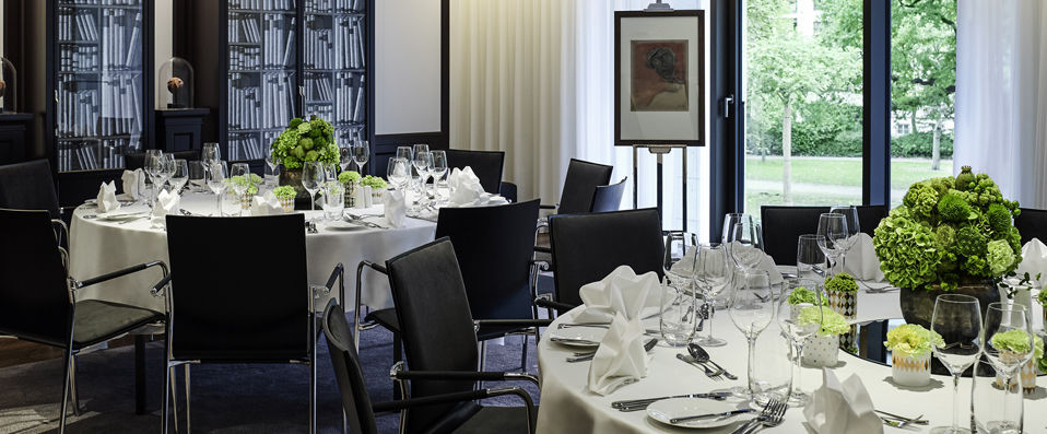 Sofitel Frankfurt Opera ★★★★★ - Adresse 5 étoiles sur la prestigieuse place de l’Opéra. - Francfort, Allemagne