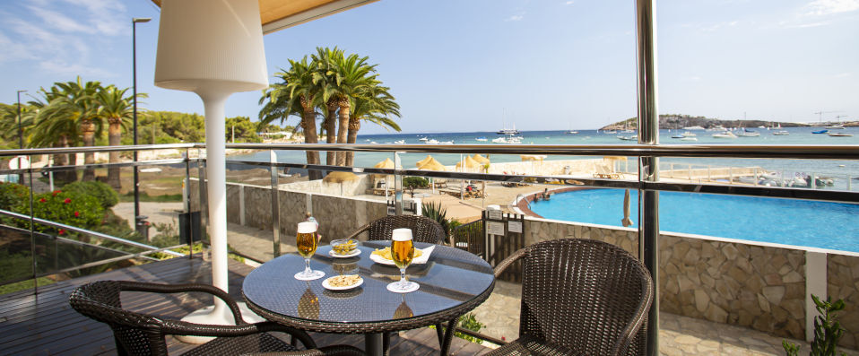 Hotel Simbad Ibiza & Spa ★★★★ - Une adresse pour découvrir Ibiza depuis sa plus belle plage. - Ibiza, Espagne