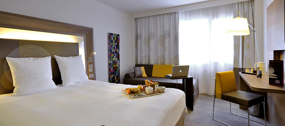 Novotel Avignon Centre ★★★★ - Combining sweeping Gothic splendour and sleek 4-star hospitality. - Avignon, France