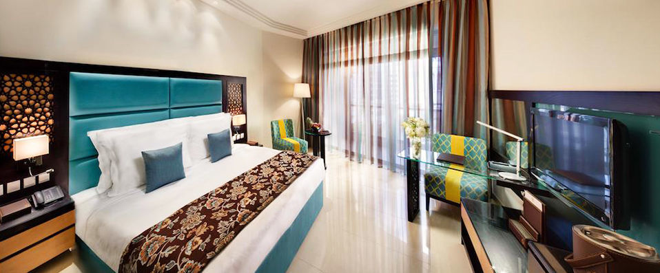 Bahi Ajman Palace Hotel ★★★★★ - Glittering five-star Arab opulence in the up-and-coming Emirate, Ajman. - Ajman, United Arab Emirates