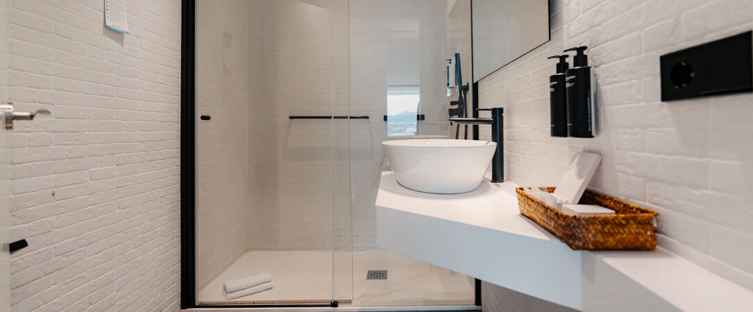 Hotel Sa Clau by Mambo ★★★★ - Pied-à-terre de charme et intimiste à souhait sous le doux soleil d’Ibiza. - Catalogne, Espagne