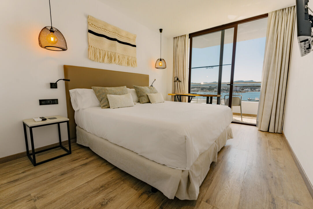 Hotel Sa Clau by Mambo ★★★★ - Pied-à-terre de charme et intimiste à souhait sous le doux soleil d’Ibiza. - Catalogne, Espagne