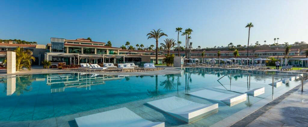 Kumara Serenoa by Lopesan Hotels ★★★★ - Une escapade lumineuse à Maspalomas, entre dunes dorées, piscines et douceur canarienne, l'idéal pour profiter en famille. - Gran Canaria, Canary Islands