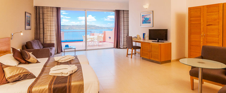 Dolmen Resort Hotel ★★★★ - The abundant variety of dynamic Malta. - Malta