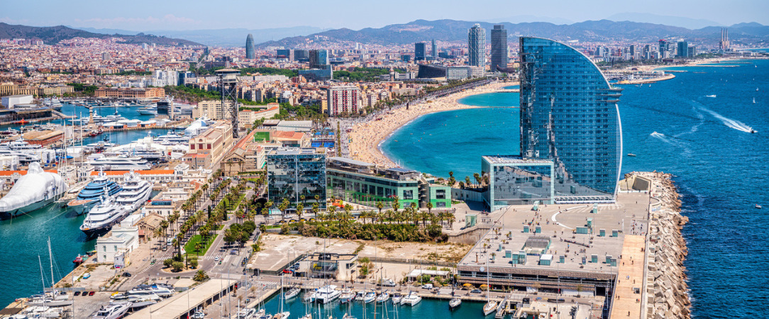 Aparthotel Atenea Barcelona ★★★★ - Apparthotel élégant à Barcelone, immersion citadine avec confort et liberté. - Barcelona, Spain