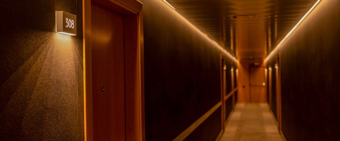 Aparthotel Atenea Barcelona ★★★★ - Apparthotel élégant à Barcelone, immersion citadine avec confort et liberté. - Barcelone, Espagne