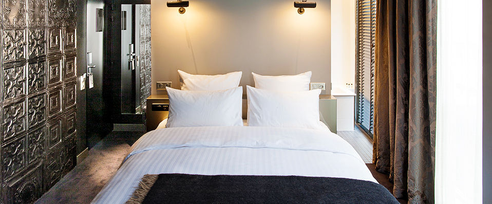 Hôtel Eugène en Ville ★★★★ - Last Minute - Last-minute rooms at an exceptional price, in the heart of Paris' 9th arrondissement! - Paris, France