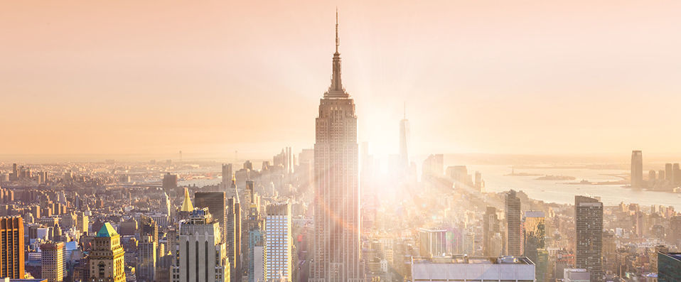 Crowne Plaza Times Square ★★★★ - Luxurious abode in the middle of NYC’s action - New York, United states