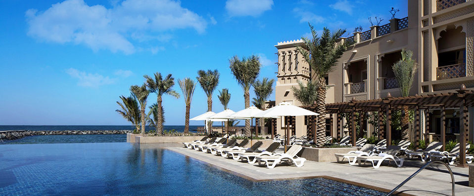 Sheraton Sharjah Beach Resort & Spa ★★★★★ - Grandeur & prestige sur la plage de Sharjah. - Sharjah, Émirats arabes unis