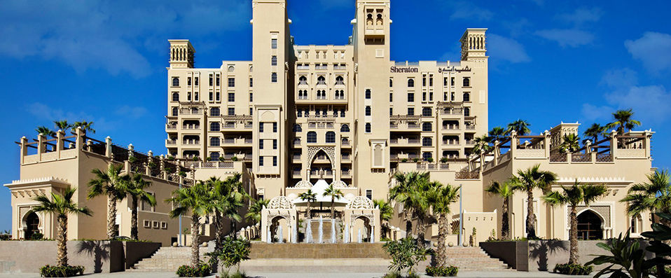 Sheraton Sharjah Beach Resort & Spa ★★★★★ - Grandeur & prestige sur la plage de Sharjah. - Sharjah, Émirats arabes unis