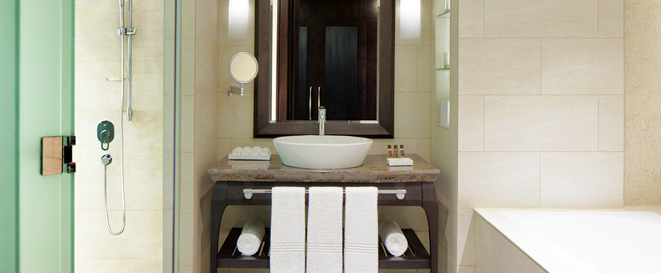 Sheraton Sharjah Beach Resort & Spa ★★★★★ - Grandeur & prestige sur la plage de Sharjah. - Sharjah, Émirats arabes unis