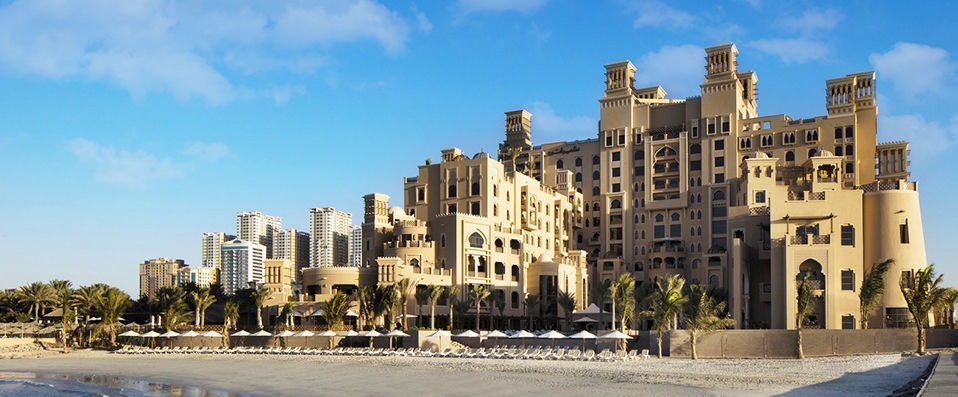 Sheraton Sharjah Beach Resort & Spa ★★★★★ - Grandeur & prestige sur la plage de Sharjah. - Sharjah, Émirats arabes unis