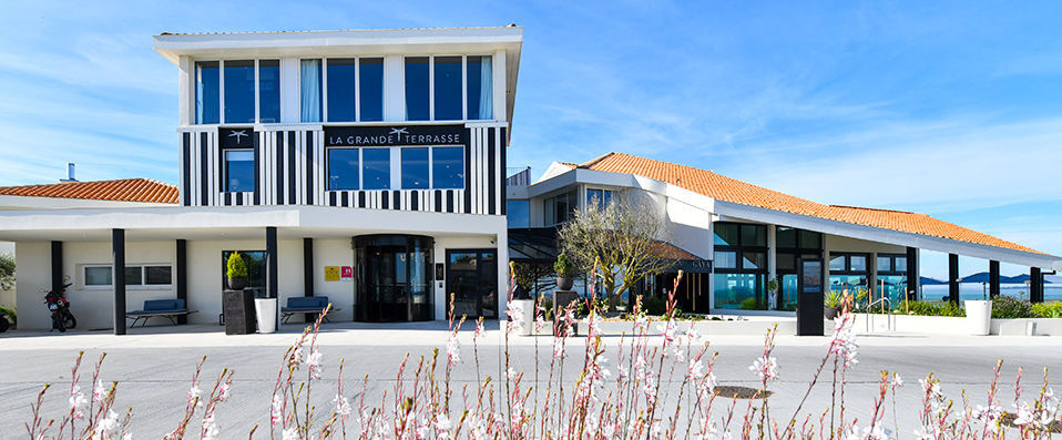La Grande Terrasse Hotel & Spa La Rochelle MGallery ★★★★ - Boutique beachside beauty in charming Châtelaillon-Plage. - Châtelaillon-Plage, France