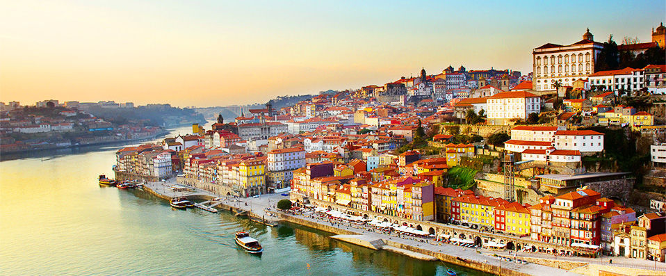 Porto A.S. 1829 Hotel ★★★★ - Old meets new near Porto’s Ribeira Square. - Porto, Portugal