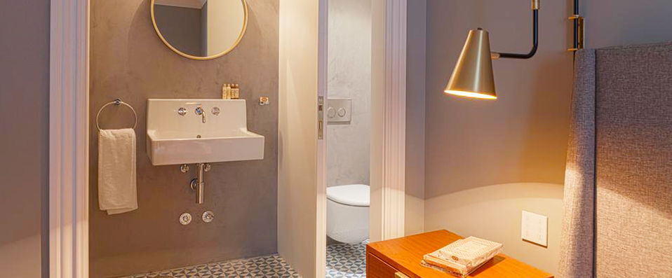 Porto A.S. 1829 Hotel ★★★★ - Old meets new near Porto’s Ribeira Square. - Porto, Portugal