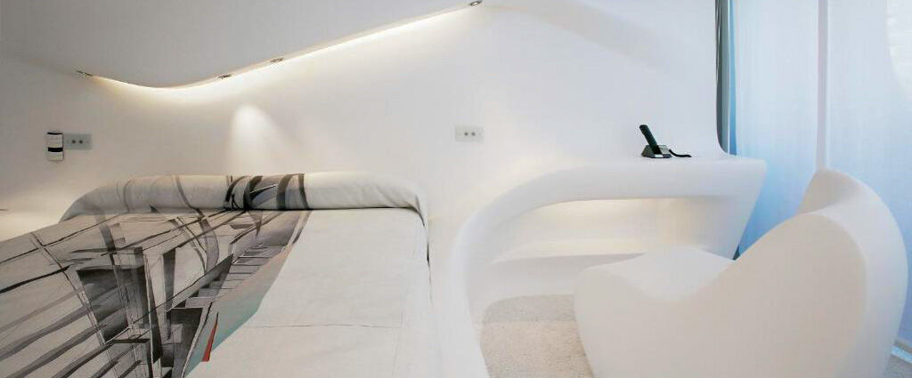 Puerta America Madrid ★★★★★ - Une adresse 5 étoiles au design visionnaire, entre architecture audacieuse et confort absolu. - Madrid, Spain