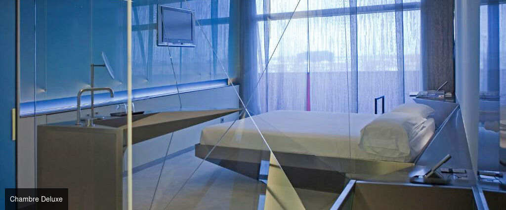 Puerta America Madrid ★★★★★ - Une adresse 5 étoiles au design visionnaire, entre architecture audacieuse et confort absolu. - Madrid, Espagne