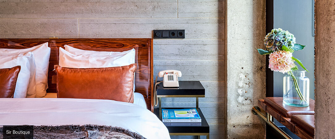 Sir Adam, Part of Sircle Collection ★★★★ - Discover Amsterdam's pulse in refined comfort and musical elegance. - Amsterdam, Netherlands