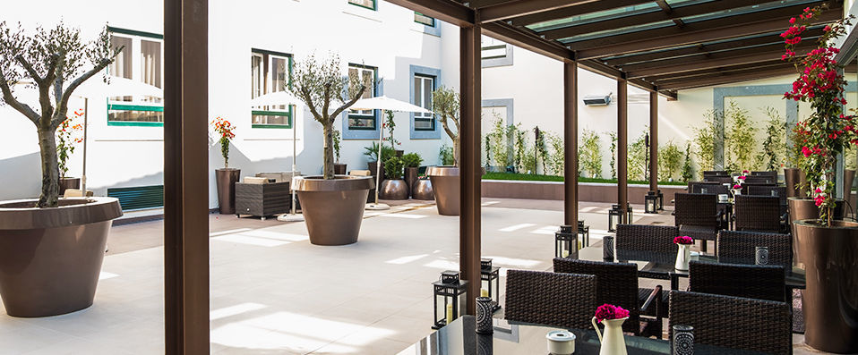 Vila Galé Porto Ribeira ★★★★ - Art-themed luxury overlooking the River Douro in picturesque Porto. - Porto, Portugal