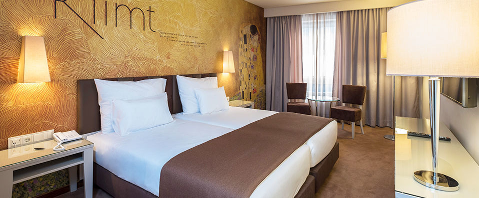 Vila Galé Porto Ribeira ★★★★ - Art-themed luxury overlooking the River Douro in picturesque Porto. - Porto, Portugal