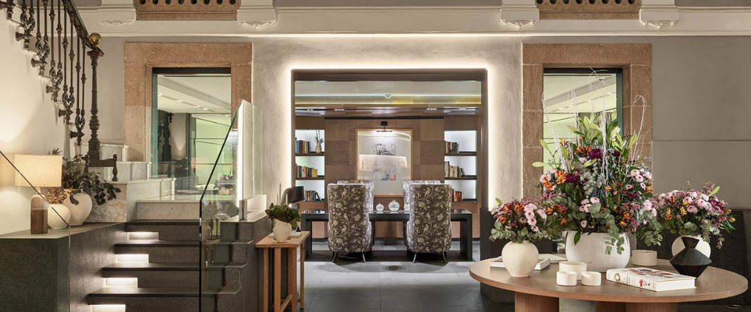 H10 Urquinaona Plaza ★★★★ - Classy and contemporary 4-star style meets cool and quirky Barcelona - Barcelona, Spain