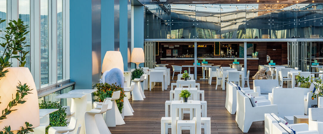 Novotel Barcelona City ★★★★ - Shimmering elegance in the Spanish metropolis of Barcelona. - Barcelona, Spain