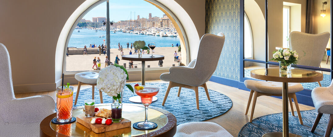 Grand Hôtel Beauvau Marseille Vieux Port - MGallery Hotel Collection ★★★★ - Traditional elegance overlooking the stunning birthplace of Marseille. - Marseille, France